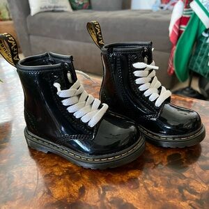 Dr Martens Doc Martens Boots Shoes Black Boots kids Toddler worn Once Like New